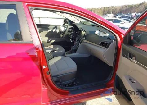 2019 Hyundai Elantra Sel z USA, uszkodzony, nr VIN 5NPD84LF9KH482331